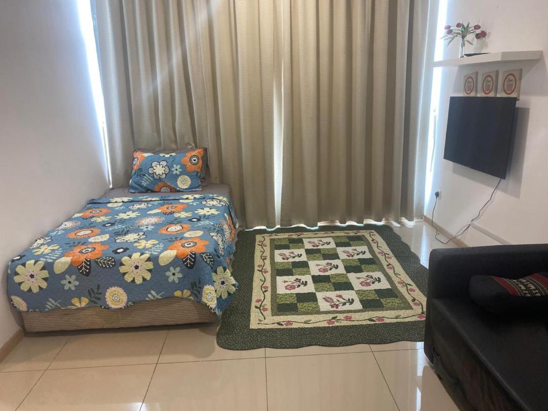 Vista Alam Roomstay Guest house 2*